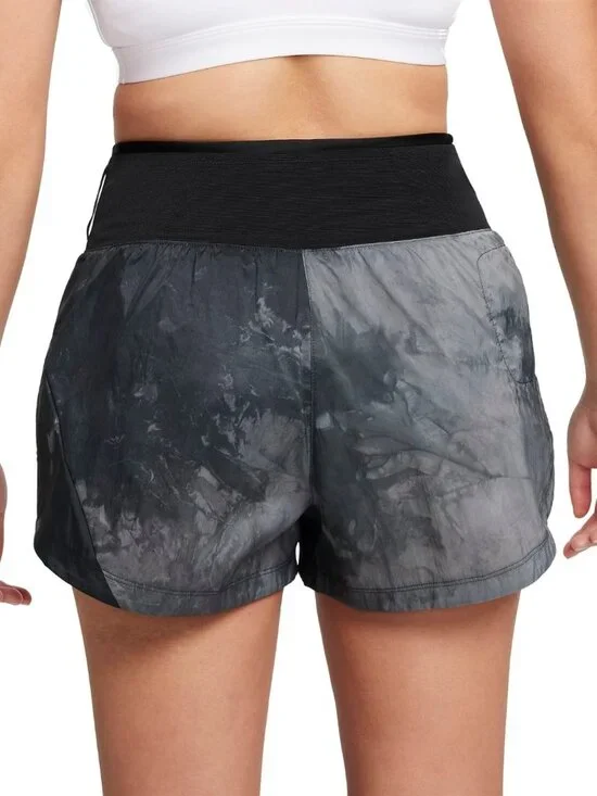 Nike Trail Repel 3" Mid-Rise Brief Shorts Women FN2647 - Picture 2 of 9